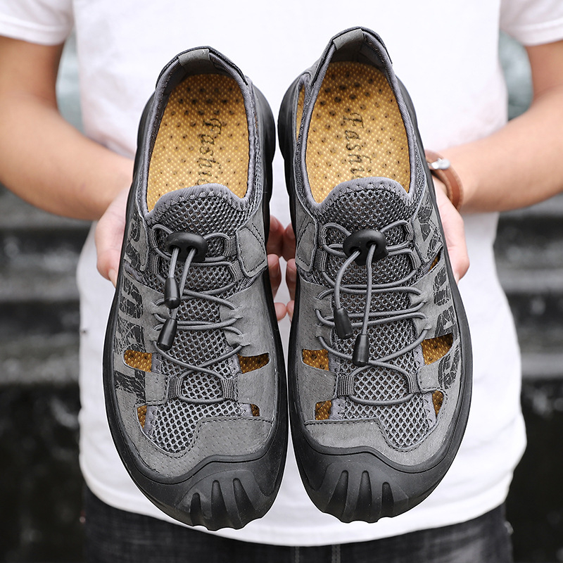 Valódi bőr szandál férfi nyári puha talpú hálós, zárt orrú, strandcipő, alkalmi, plus size, lélegző, lyukas, divatos