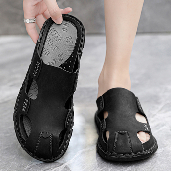 Férfi szandálok 2024 Új divatos szandálok Nyári divatos felsőruházat Férfi strandcipők Lélegző hétköznapi férfi stílus