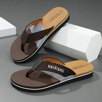 2025-ös papucsok, szandálok, csúszásgátló strandcipők, papucsok, új férfi nyári beltéri és kültéri viselet