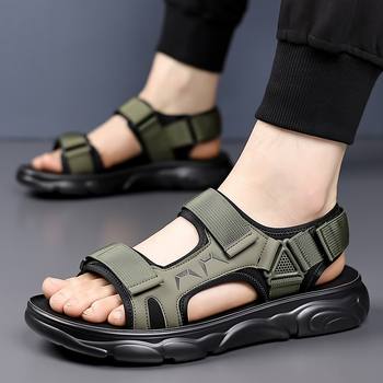 Szandálok Férfi 2025 Nyári Új Stílusú Valódi Bőr Csúszásgátló Lélegző Puha Talpú Vezetői Strandcipő Sport Felsőruházat Férfi Szandálok