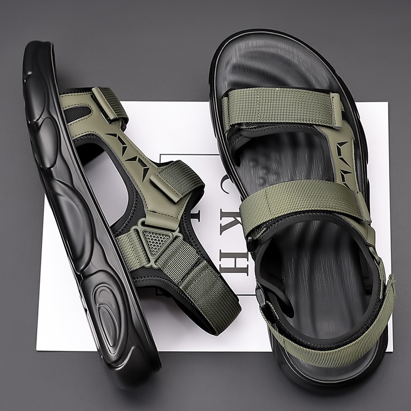 Szandálok Férfi 2025 Nyári Új Stílusú Valódi Bőr Csúszásgátló Lélegző Puha Talpú Vezetői Strandcipő Sport Felsőruházat Férfi Szandálok
