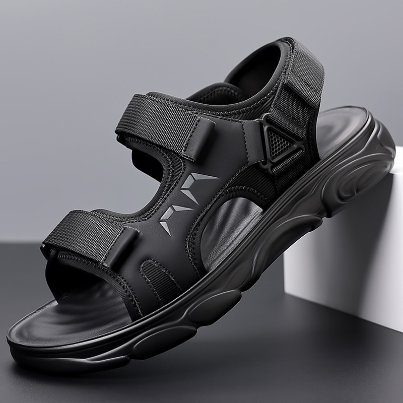Szandálok Férfi 2025 Nyári Új Stílusú Valódi Bőr Csúszásgátló Lélegző Puha Talpú Vezetői Strandcipő Sport Felsőruházat Férfi Szandálok
