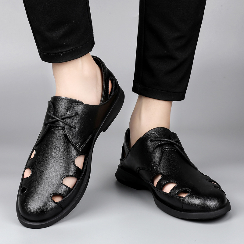 Sandale bărbați 2021 vară nouă din piele goală respirabilă casual pantofi în aer liber Baotou plajă pantofi tata pantofi cu gaură