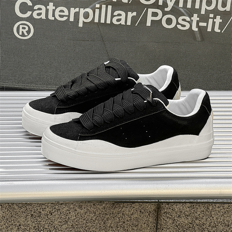 Férfi boardcipők Trendi niche High Street férficipők 2025 Four Seasons platform univerzális divatos cipők Divatos hétköznapi egyrétegű cipők