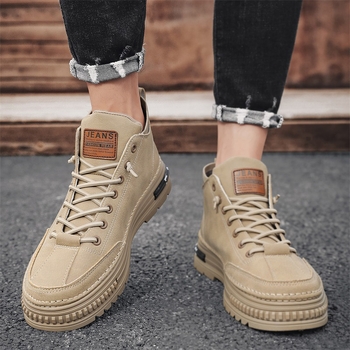 Férfi cipők tavaszi alkalmi bőr cipők 2025 új alkalmi sokoldalú csizmák fekete brit stílusú vízálló kerek orrú tornacipők