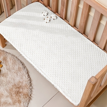 Кариран, мек и перащ се в пералня едноцветен кадифен чаршаф за детско креватче с бобови нотки, подходящ за стандартни бебешки легла