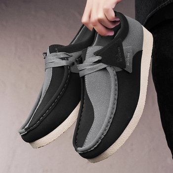 Férfi cipők 2025 tavasz új divatos, minden mérkőzéshez megfelelő retro brit bőr vízálló férfi alkalmi bebújós mokaszinok