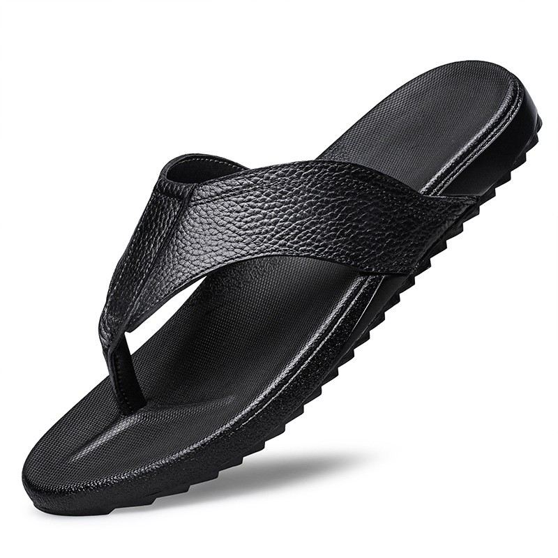 Új, nyári stílusú papucsok férfiaknak, valódi bőr felsőruházat, csúszásmentes brit strandpapucsok, koreai stílusú személyre szabott papucsok, divatos szandálok