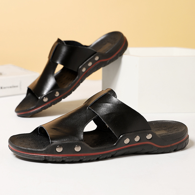 Határokon átnyúló külkereskedelmi molett papucsok Férfi nyári divatos csúszásgátló dezodor férfi szandálok és papucsok Valódi bőr külső ruházat Papucsok