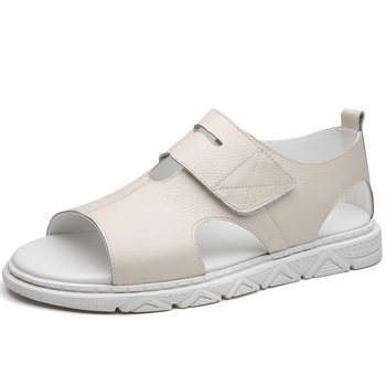 Férfi szandálok valódi bőrből, 2025-ös nyár, új, első rétegű marhabőrből, puha talpú, csúszásgátló strandcipő, divatos Róma