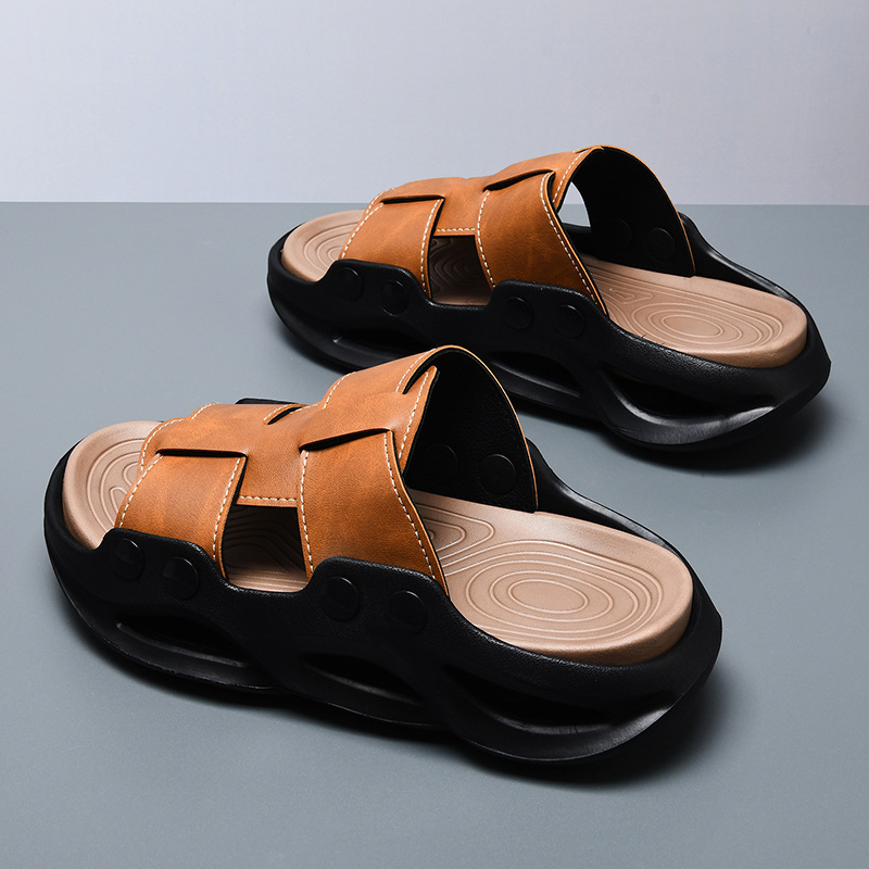 Férfi szandálok 2025 új nyári kültéri, lélegző, vastag talpú, EVA csúszásmentes strandszandálok nagykereskedelemben