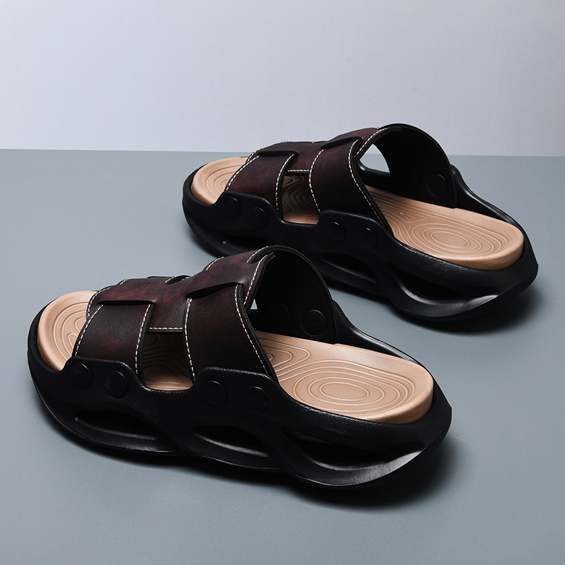 Férfi szandálok 2025 új nyári kültéri, lélegző, vastag talpú, EVA csúszásmentes strandszandálok nagykereskedelemben