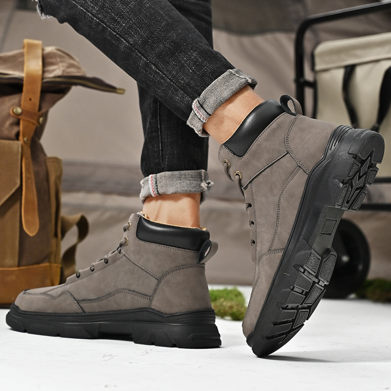 Martino aulinukai, vyriški rudens batai, nauji, aukštakulniai laisvalaikio darbo batai, minkšta odiniai, vidutinio aukščio motociklų sportiniai batai, madingi vyriški batai iš natūralios odos.