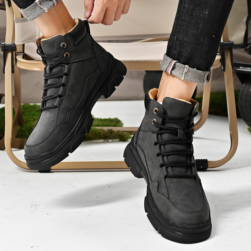 Martino aulinukai, vyriški rudens batai, nauji, aukštakulniai laisvalaikio darbo batai, minkšta odiniai, vidutinio aukščio motociklų sportiniai batai, madingi vyriški batai iš natūralios odos.