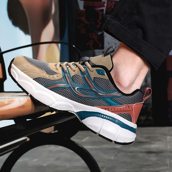 Dropshipping 2025 Pantofi noi pentru tătici în același stil pentru bărbați și femei, pantofi sport casual respirabili cu talpă groasă, pantofi retro cu șireturi la modă