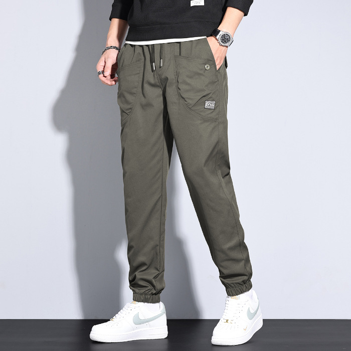 Új 2025-ös tavaszi és nyári laza, egyenes szárú, hárem cargo nadrág, stílusos, többzsebes, lezser, férfiaknak való cargo nadrág, divatos