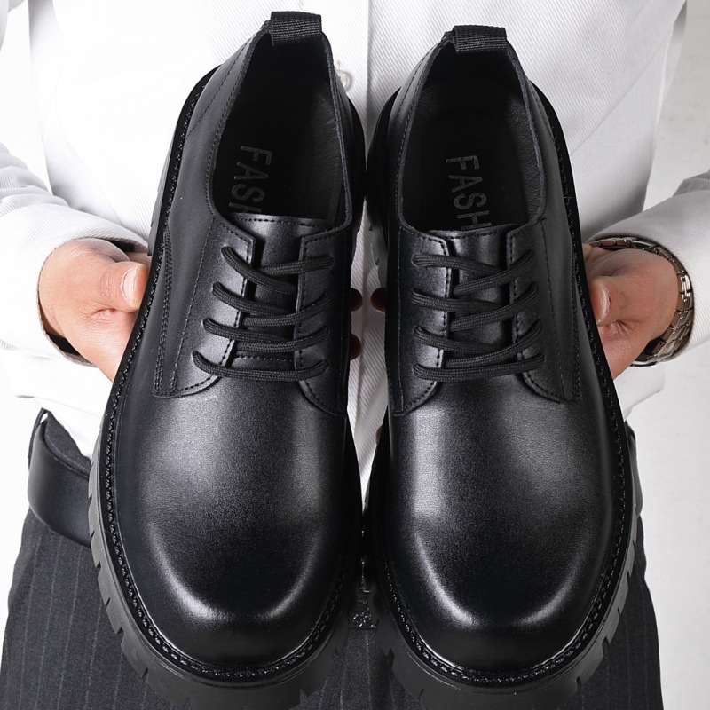 Ifjúsági trendi brit magasságnövelő alkalmi bőrcipő marhabőr férfi cipő vastag talpú, mindenhez illeszkedő, puha felületű retró divatos divatos cipő férfi cipő