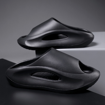 Vastag papucsok Férfi nyári új sport szabadidős pároknak szar érzésű szandálok kültéri kopásálló férfi csúszkák
