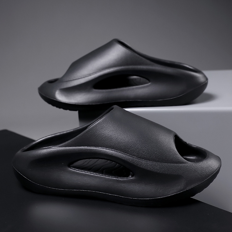 Vastag papucsok Férfi nyári új sport szabadidős pároknak szar érzésű szandálok kültéri kopásálló férfi csúszkák