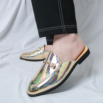 Νέα καλοκαιρινά ανδρικά κλειστά σανδάλια με κλειστά δάχτυλα για το εξωτερικό εμπόριο, διασυνοριακές μισές παντόφλες, μεγάλο μέγεθος 46, μοντέρνες ανδρικές δερμάτινες παντόφλες, λαμπερές casual για νυχτερινό κέντρο