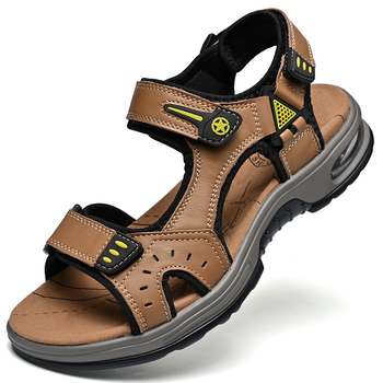 Tavaszi és nyári külkereskedelmi új strandszandálok valódi bőr marhabőr kültéri strandszandálok határokon átnyúló nagy méretű szandálok férfiaknak