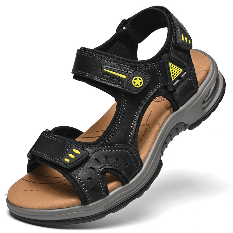 Tavaszi és nyári külkereskedelmi új strandszandálok valódi bőr marhabőr kültéri strandszandálok határokon átnyúló nagy méretű szandálok férfiaknak