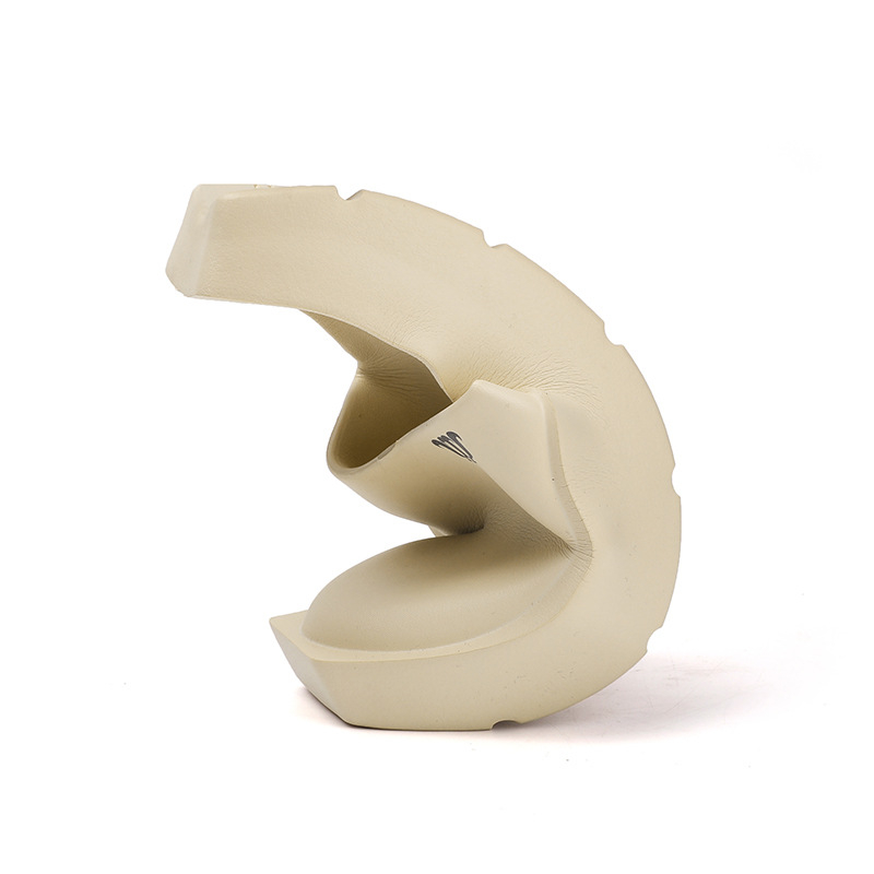 Meeste niššisandaalid 2025. aasta suvel uued piiriülesed õõnsad hingavad lahedad sussid moodsad vabaaja paksu tallaga trendikad sussid