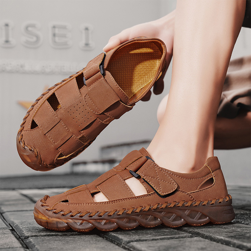 Határokon átnyúló, nagy méretű, kézzel varrott, lélegző, hálós, valódi bőr orrmerevítős férfi szandál, divatos, nyárias