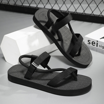 Férfi nyári felsőruházat Csúszásgátló Könnyű, kettős célú gázlócipő Vezetői papucs Nyári dezodoráló strandszandál férfiaknak