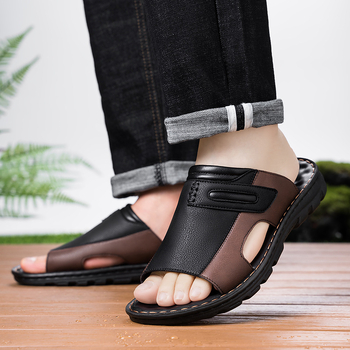 Határokon átnyúló nagy méretű szandálok 2025 új nyári férfi szandálok csúszásgátló férfi cipők külső ruházat alkalmi papucsok strandcipők divatos
