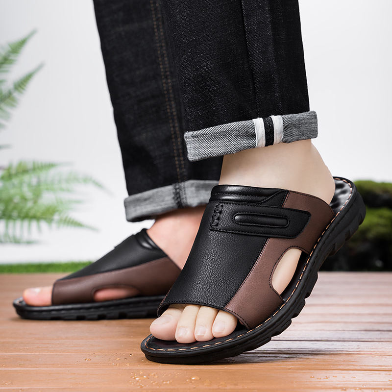 Határokon átnyúló nagy méretű szandálok 2025 új nyári férfi szandálok csúszásgátló férfi cipők külső ruházat alkalmi papucsok strandcipők divatos