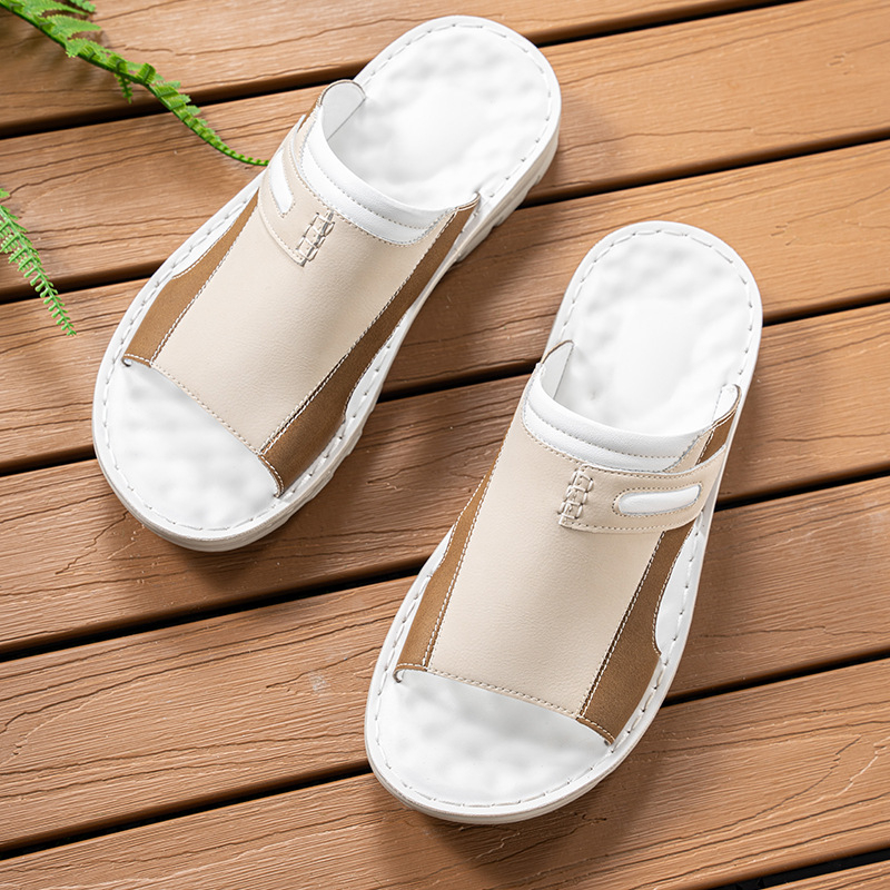 Határokon átnyúló nagy méretű szandálok 2025 új nyári férfi szandálok csúszásgátló férfi cipők külső ruházat alkalmi papucsok strandcipők divatos