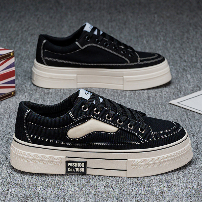 Férfi cipők 2025 tavasz új diák divatos minden mérkőzéshez lélegző vászoncipő vastag talpú kopásálló plus 46-os méretű sportcipők