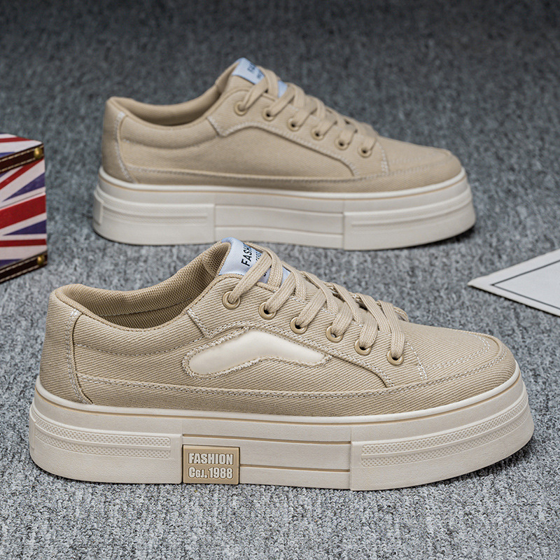 Férfi cipők 2025 tavasz új diák divatos minden mérkőzéshez lélegző vászoncipő vastag talpú kopásálló plus 46-os méretű sportcipők