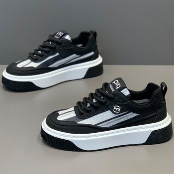 Ανδρικά Παπούτσια 2025 Νέα Καλοκαιρινά Αναπνέοντα Παπούτσια από Διχτυωτό Υλικό Ελαφριά Αθλητικά Παπούτσια που Αυξάνουν το Ύψος Ανδρικά Μοντέρνα Παπούτσια για την Ευρώπη