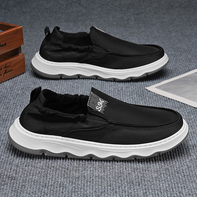 Esernyővászon férfi cipők Nyári új népszerű stílus lusta bebújós sport- és szabadidős cipők Régi pekingi szövetcipők