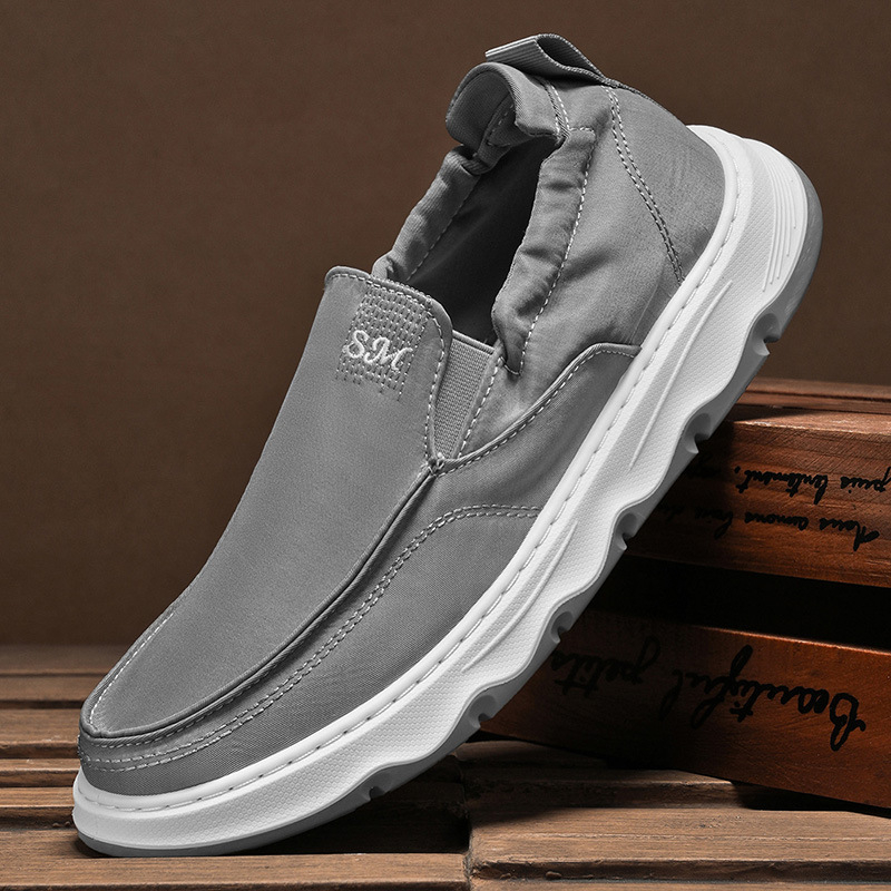 Esernyővászon férfi cipők Nyári új népszerű stílus lusta bebújós sport- és szabadidős cipők Régi pekingi szövetcipők