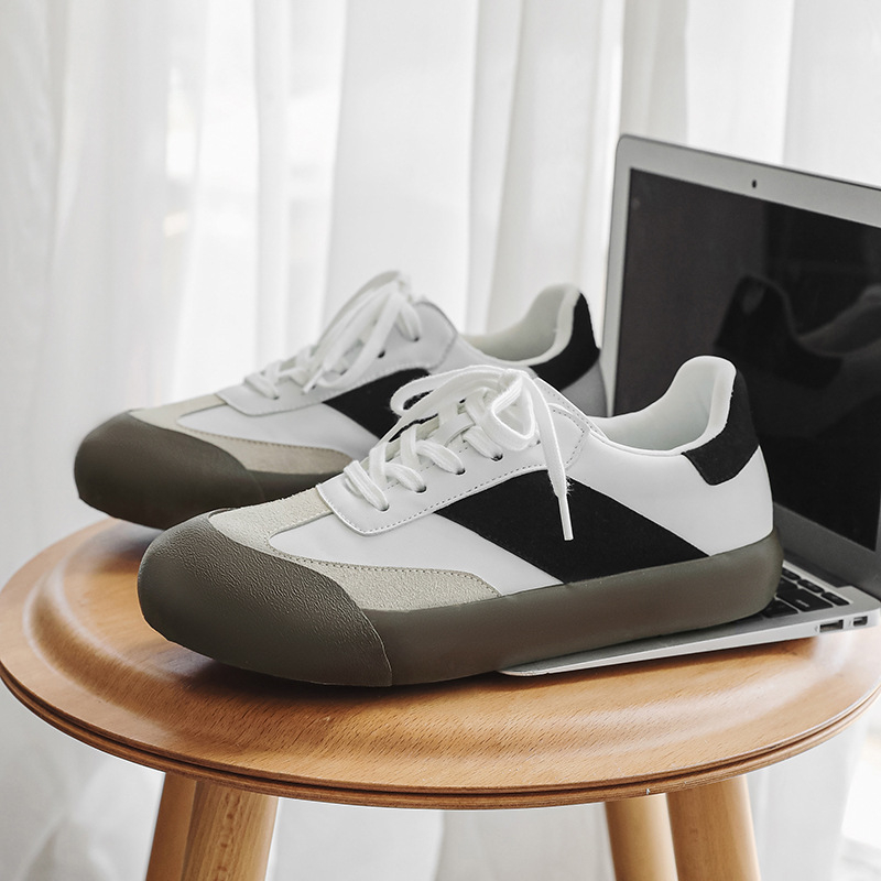 Páros bolyhos cipők Tavaszi és őszi Új japán retró alacsony szárú hétköznapi zsíros német edzőcipők férfi és női vastag talpú nagylábujjú kenyérlap cipő