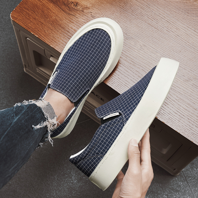 Nyári, határokon átnyúló férfi cipők, lélegző vászoncipők, lusta, bebújós munkacipők, divatos férfi alkalmi cipők nagykereskedelemben