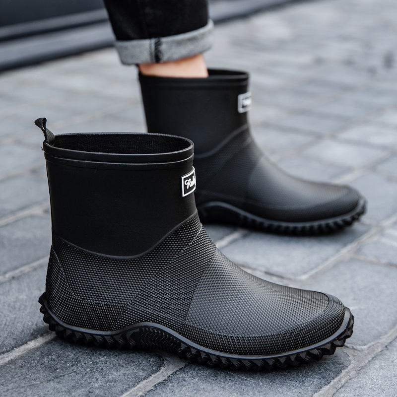 Moodsad paaridele mõeldud lühikese toruga kulumiskindlad unisex mustad kummikud, piiriülene otsetarne, õues ja kalapüügiks mõeldud veejalatsite hulgimüük