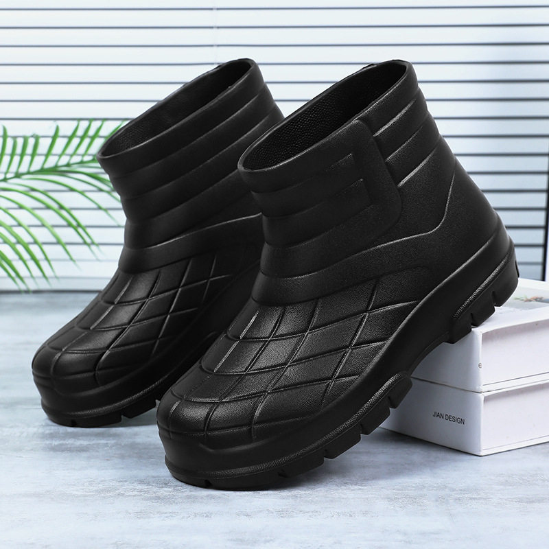 Gyári esőcsizma konyhai vízálló speciális középső csövű esőcsizma menzai konyhai munkavédelmi cipők biztonsági cipők egyrészes formázás raktáron