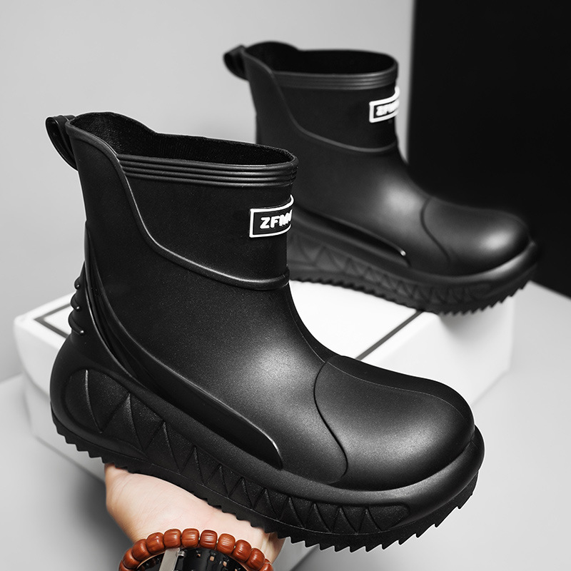 Meestele mõeldud piiriülesed moesaapad, veekindlad kalastuskingad õues kasutamiseks, pehmed tallad, mugavad ja mitmekülgsed veekingad, libisemiskindlad köögikingad meestele