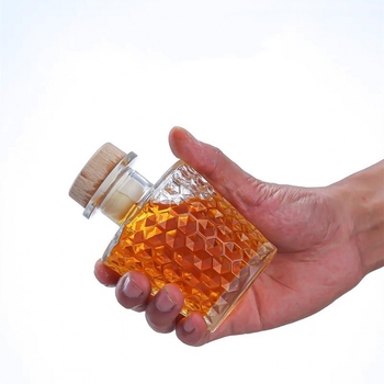 Χονδρική 200ml κρύο εκχύλισμα καφέ σφραγισμένο μπουκάλι με μοτίβο διαμαντιών μικρό μπουκάλι μικρό μπουκάλι κρασιού μπουκάλι ποτών αυτοπαρασκευασμένο κρασί Bayberry