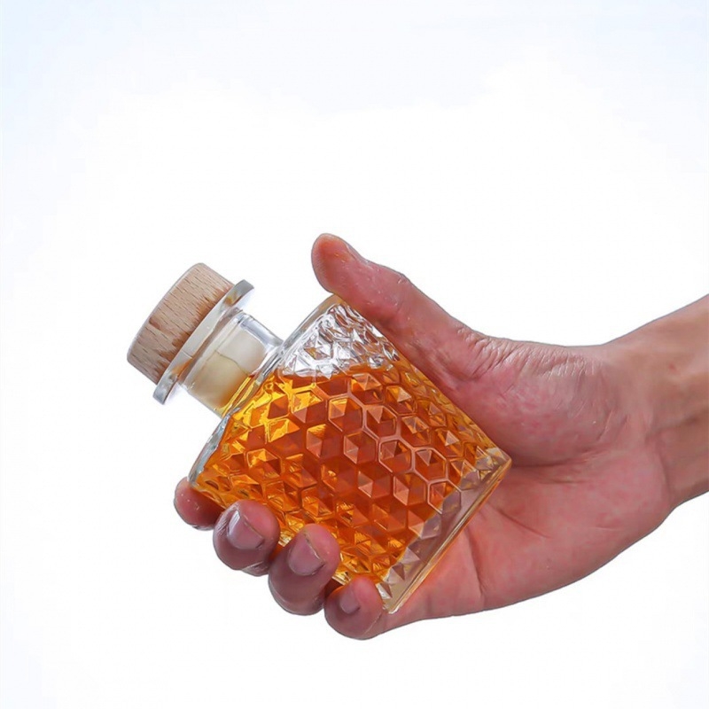 Χονδρική 200ml κρύο εκχύλισμα καφέ σφραγισμένο μπουκάλι με μοτίβο διαμαντιών μικρό μπουκάλι μικρό μπουκάλι κρασιού μπουκάλι ποτών αυτοπαρασκευασμένο κρασί Bayberry