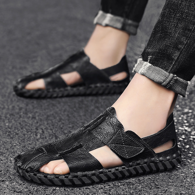 2024 tavaszi szandálok hálós új férfi strandcipők Trbottomy férfi puha talpú baotou lélegző bebújós cipők férfiaknak