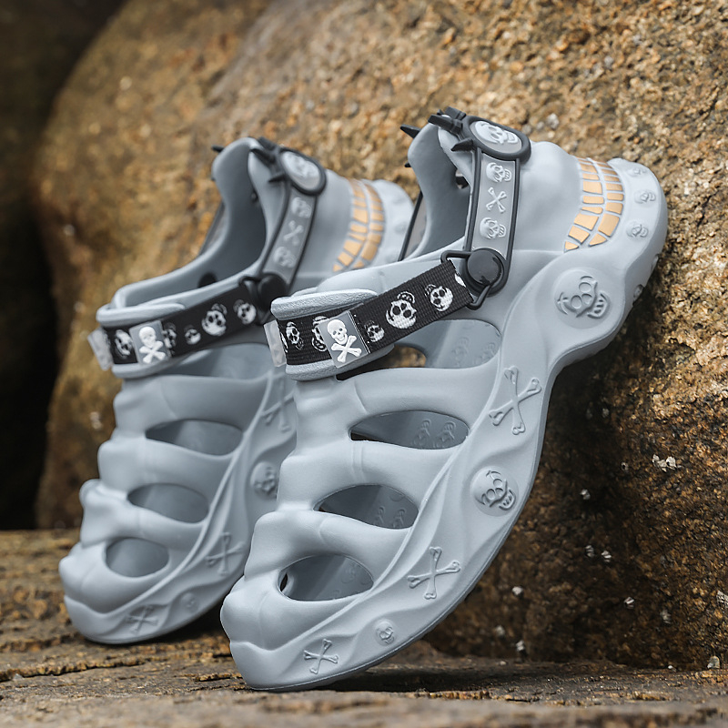 Sandale de vară pentru bărbați, cu talpă groasă și gaură de craniu, sandale antiderapante, papuci de exterior, sandale la modă pentru plajă, 2025