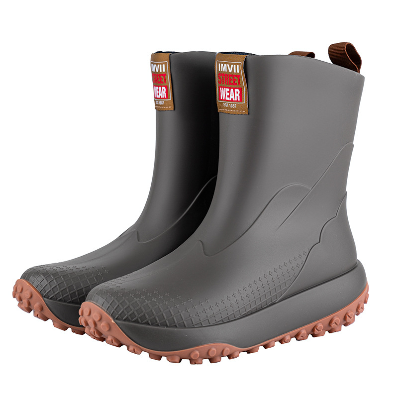2025. aasta uued meeste poolsäärekõrgused kummist saapad, moekad ja mitmekülgsed libisemiskindlad veekindlad kingad õue, kerged ja lihtsad kummist kingad, meeste kummist saapad