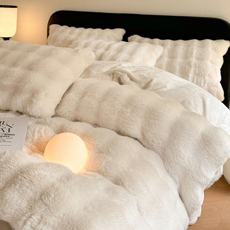 Triušio aksomas, keturių dalių, pieno spalvos aksominis, paminkštintas dvipusis, koralų spalvos aksominis, žieminės lovos paklodės užvalkalas, trijų dalių, 2025 m., naujas