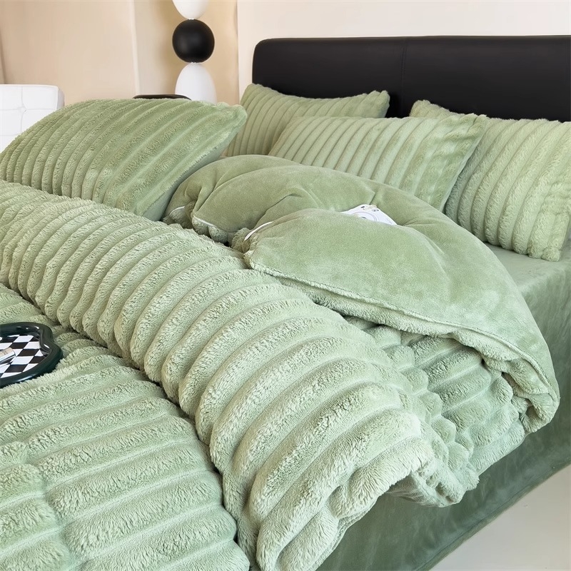 Triušio aksomas, keturių dalių, pieno spalvos aksominis, paminkštintas dvipusis, koralų spalvos aksominis, žieminės lovos paklodės užvalkalas, trijų dalių, 2025 m., naujas