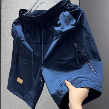 Yicheng Fashion 2025 Мъжки летни ежедневни универсални дишащи модни къси панталони 2620